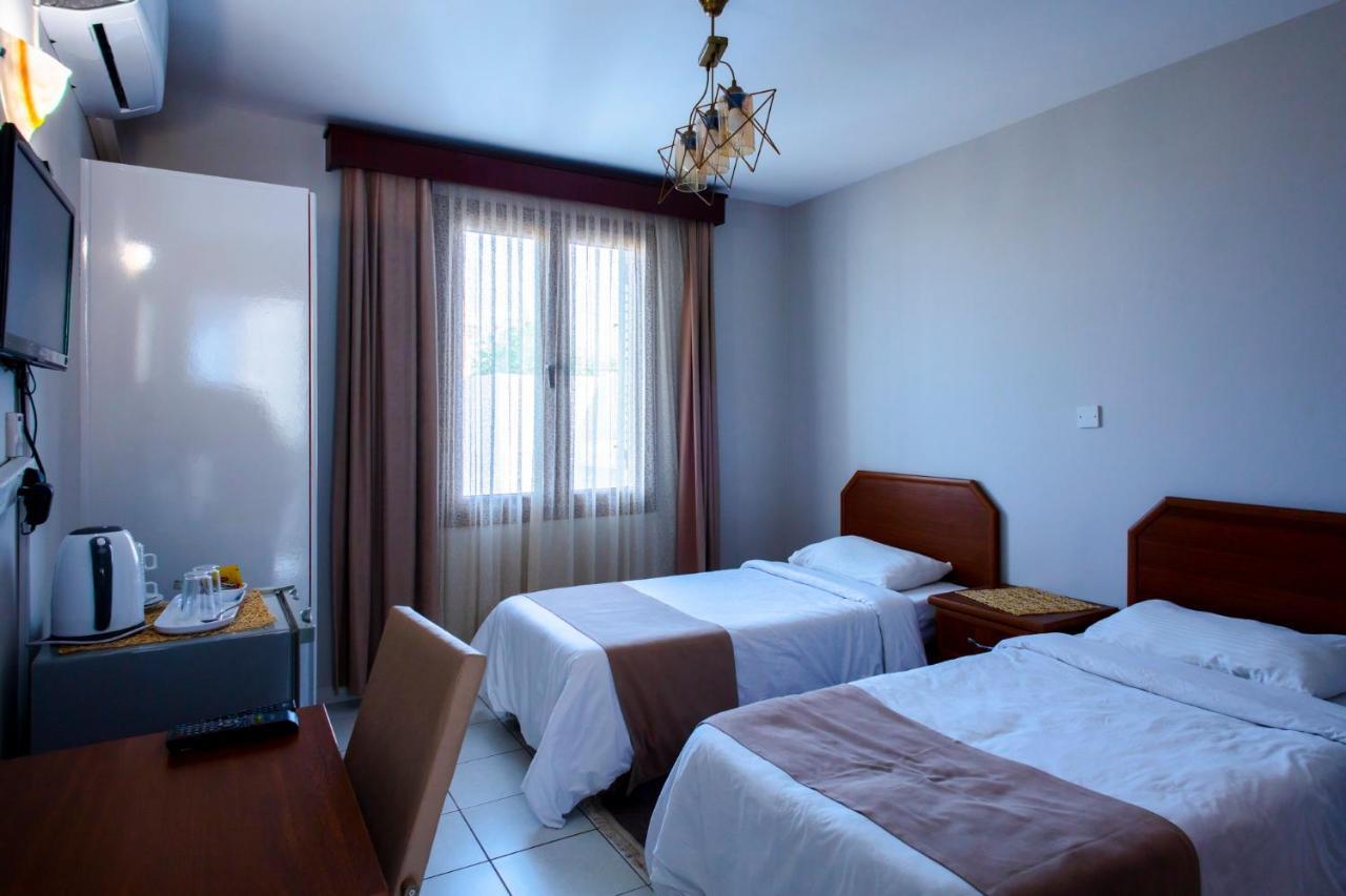 Homelike Guest House Kyrenia  Exteriér fotografie